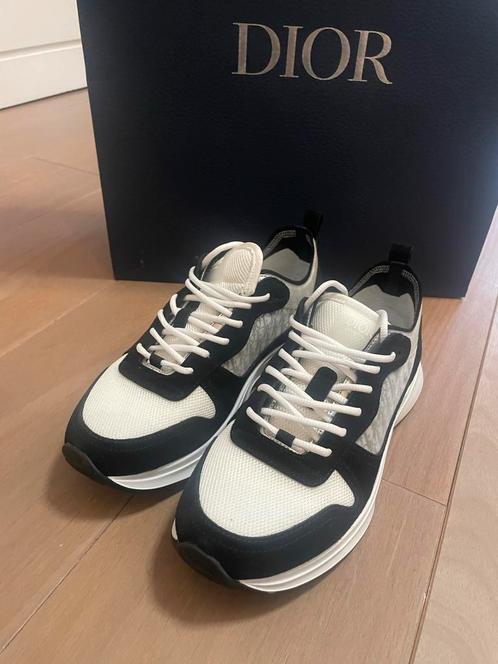 Dior B25 Runners Nieuw - Maat 39.5 met bon, Kleding | Dames, Schoenen, Nieuw, Sneakers of Gympen, Zwart, Ophalen of Verzenden