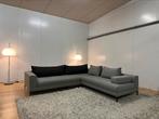 ZGAN Design on Stock Aikon Lounge Hoekbank - 280x260 cm, Huis en Inrichting, Banken | Bankstellen, 250 tot 300 cm, Hoekbank, Ophalen of Verzenden
