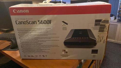 Canon CanoScan 5600F, Computers en Software, Scanners, Zo goed als nieuw, Ophalen of Verzenden
