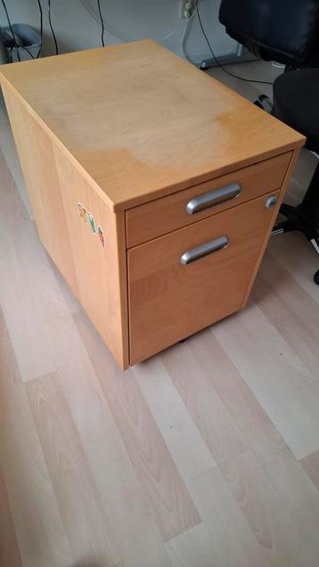 Ladeblok met wieltjes