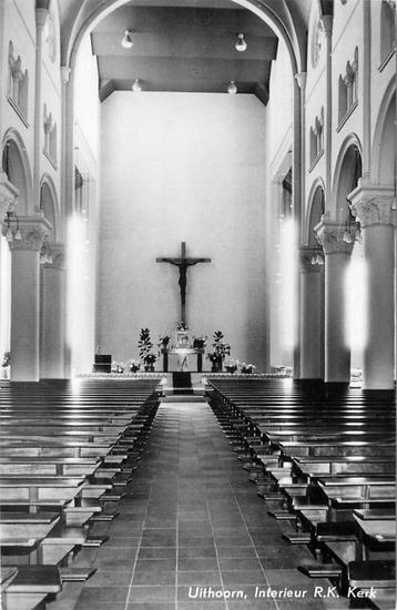 (388-468-043) Uithoorn RK Kerk beschikbaar voor biedingen