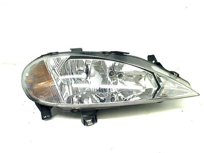 Koplamp rechts van een Renault Megane, Auto-onderdelen, Verlichting, Renault, Gebruikt, 3 maanden garantie, Ophalen of Verzenden