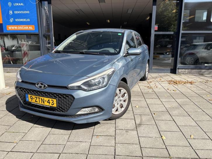 Hyundai i20 1.2 HP i-Motion, Auto's, Hyundai, Bedrijf, i20, ABS, Airbags, Airconditioning, Bluetooth, Boordcomputer, Cruise Control