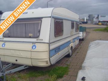 Wilk De Luxe 500 IN ZEER GOEDE STAAT winter caravan beschikbaar voor biedingen
