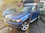 BMW X5 4.4i Executive Apk/Automaat/Multimedia/Youngtimer, Auto's, BMW, Automaat, Gebruikt, Blauw, 2100 kg