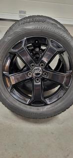 Mooie nette winterbanden Audi Q2 215-55-17 94v, Auto-onderdelen, Ophalen, Audi