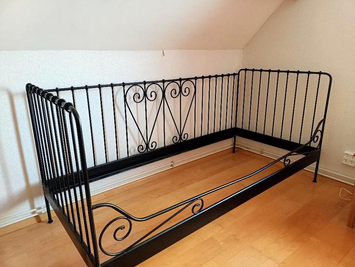 Metalen ikea bedbank 1 persoons, Huis en Inrichting, Slaapkamer | Bedden, Zo goed als nieuw, Eenpersoons, 90 cm, 200 cm, Metaal