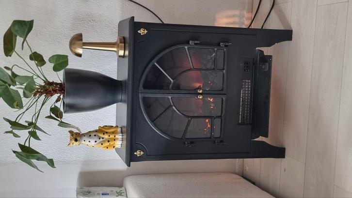 Moretti Elektrische Haardkachel 1800W Elektrische verwarmi, Huis en Inrichting, Kachels, Zo goed als nieuw, Overige soorten, Elektrisch