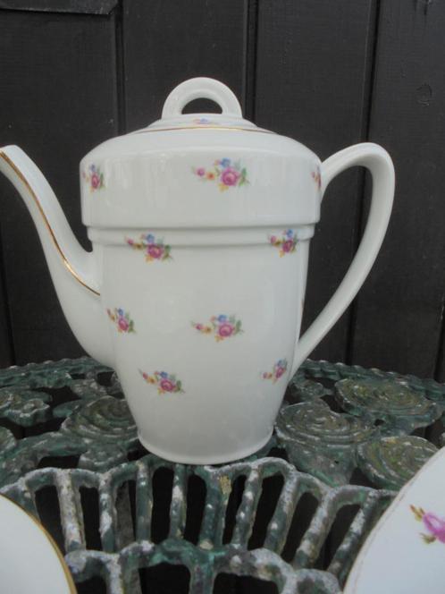 Belgische Koffiepot Cerabel vol kleine bloemboeketjes roosje, Antiek en Kunst, Antiek | Servies los, Ophalen of Verzenden