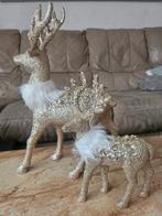 NIEUW. 2 kerst herten. 20 + 35 cm hoog, Diversen, Kerst, Ophalen of Verzenden, Nieuw