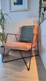 Bruin/cognac leren fauteuil/stoel met zwart frame, Huis en Inrichting, Fauteuils, Ophalen, Minder dan 75 cm, Zo goed als nieuw