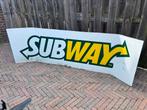 Groot metalen subway reclamebord, Ophalen