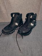ON-Running Cloudrock – waterproof – black, Ophalen of Verzenden, Zo goed als nieuw, Schoenen