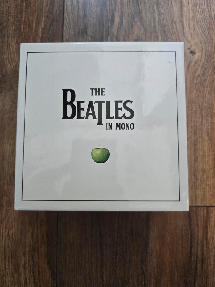 The Beatles in Mono CD Box - 10 Albums, Cd's en Dvd's, Cd's | Verzamelalbums, Zo goed als nieuw, Pop, Boxset, Ophalen of Verzenden