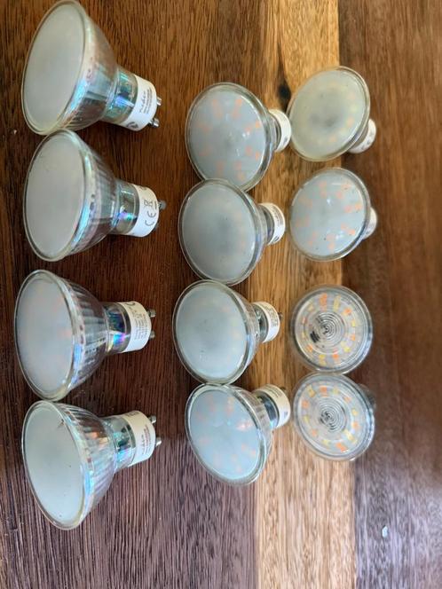 Diverse Nedis WIFI + Zigbee apparatuur (in 1 koop weg), Doe-het-zelf en Verbouw, Elektra en Kabels, Gebruikt, Overige typen, Ophalen of Verzenden