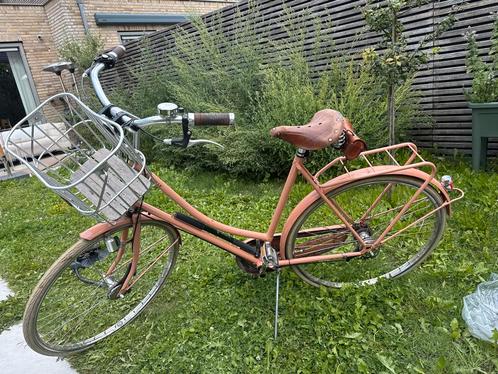 Achielle Babette Damesfiets - Zalm, Fietsen en Brommers, Fietsen | Dames | Damesfietsen, Gebruikt, Overige merken, (Extra) lage instap