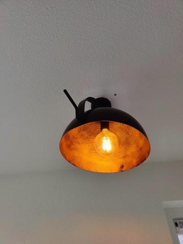 Plafondlampen zwart met goud  beschikbaar voor biedingen