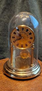 Stolp Klokje met Achtdaags Uurwerk en Sleutel, Antiek en Kunst, Ophalen