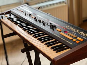 Roland Juno60 beschikbaar voor biedingen