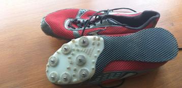 Brooks spikes maat 40,5 beschikbaar voor biedingen