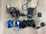 Playstation 2 controllers + voeding, analog kabel, memory ca, Gebruikt, Zwart, Met 2 controllers, Ophalen of Verzenden
