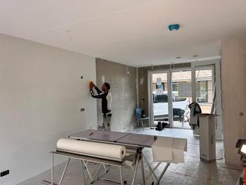 renovlies behanger en latex spuiter  beschikbaar voor biedingen