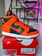Nike Dunk High "Safety Orange" maat 38, Kleding | Dames, Schoenen, Nike, Nieuw, Oranje, Ophalen of Verzenden