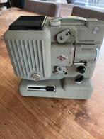 Vintage Eumig P8 Projector - Filmprojector, Ophalen of Verzenden, Gebruikt, Met scherm