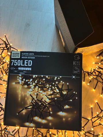 2x Kerstverlichting - Zacht Licht - 750 LED beschikbaar voor biedingen