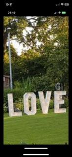 LOVELETTERS dimbaar XX te huur, Ophalen