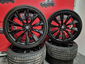 21 inch ORIGINEEL TESLA MODEL 3 S PERFORMANCE VELGEN BANDEN beschikbaar voor biedingen
