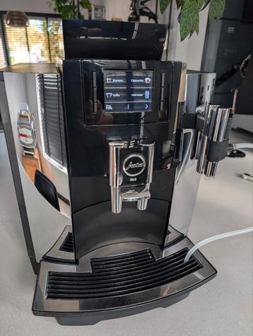 Jura WE8 Chroom Koffiemachine - Zo goed als nieuw! beschikbaar voor biedingen