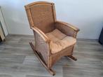 Rotan schommelstoel incl kussen, Ophalen, Gebruikt, Bruin, Riet of Rotan