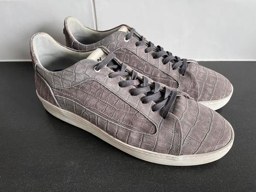 Floris van Bommel sneakers maat 9.5 / 43.5, Kleding | Heren, Schoenen, Zo goed als nieuw, Sneakers of Gympen, Overige kleuren