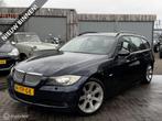 BMW 3-serie Touring 318d High Ex -AIRCO-XENON- Apk (09-2026), Auto's, BMW, Achterwielaandrijving, 4 cilinders, Blauw, Origineel Nederlands