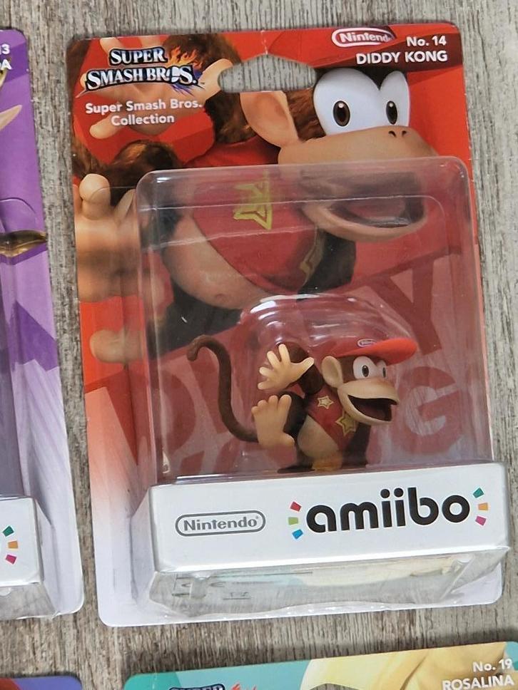 amiibo Diddy Kong Super Smash Bros serie nummer 14, Spelcomputers en Games, Games | Nintendo Switch, Nieuw, 1 speler, Vanaf 3 jaar