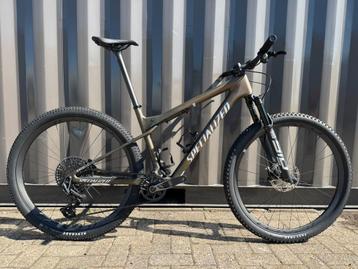 ACTIE Specialized Epic World Cup Pro maat L beschikbaar voor biedingen