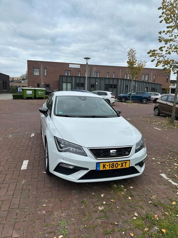 Seat Leon FR 1.4 TSI 2017, Auto's, Seat, Particulier, Leon, ABS, Achteruitrijcamera, Adaptive Cruise Control, Airbags, Airconditioning