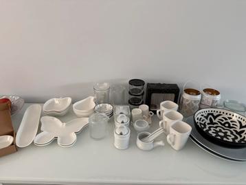 Keuken servies verschillende nieuw beschikbaar voor biedingen