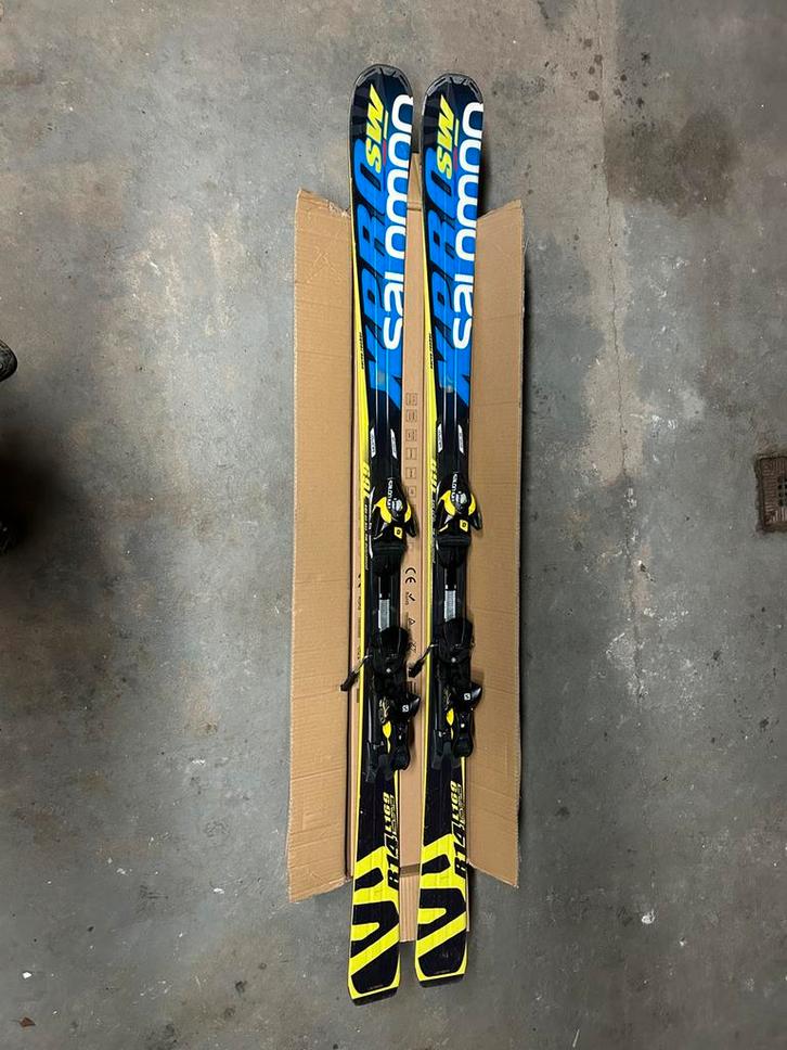 Skies Salomon - goede staat, Sport en Fitness, Skiën en Langlaufen, Ski's, Overige merken, 160 tot 180 cm, Ophalen