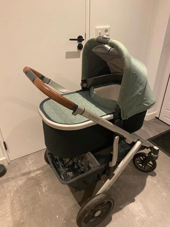 UPPAbaby Vista met reiswieg en zitje en extra stoeltje, Kinderen en Baby's, Kinderwagens en Combinaties, Gebruikt, Kinderwagen