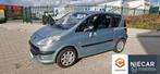 Peugeot 1007 1.6-16V Gentry, Auto's, Peugeot, Gebruikt, 4 cilinders, 4 stoelen, Bedrijf