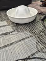 Katten drinkfontein, Ophalen, Nieuw