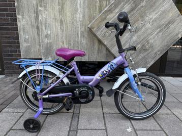 Nette Batavus kinderfiets - 16 inch beschikbaar voor biedingen
