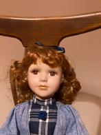 Porselein pop, Verzamelen, Poppen, Ophalen of Verzenden, Zo goed als nieuw, Pop