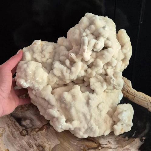 druzy calciet cluster XL 13,5 kilo, Verzamelen, Mineralen en Fossielen, Mineraal, Ophalen of Verzenden