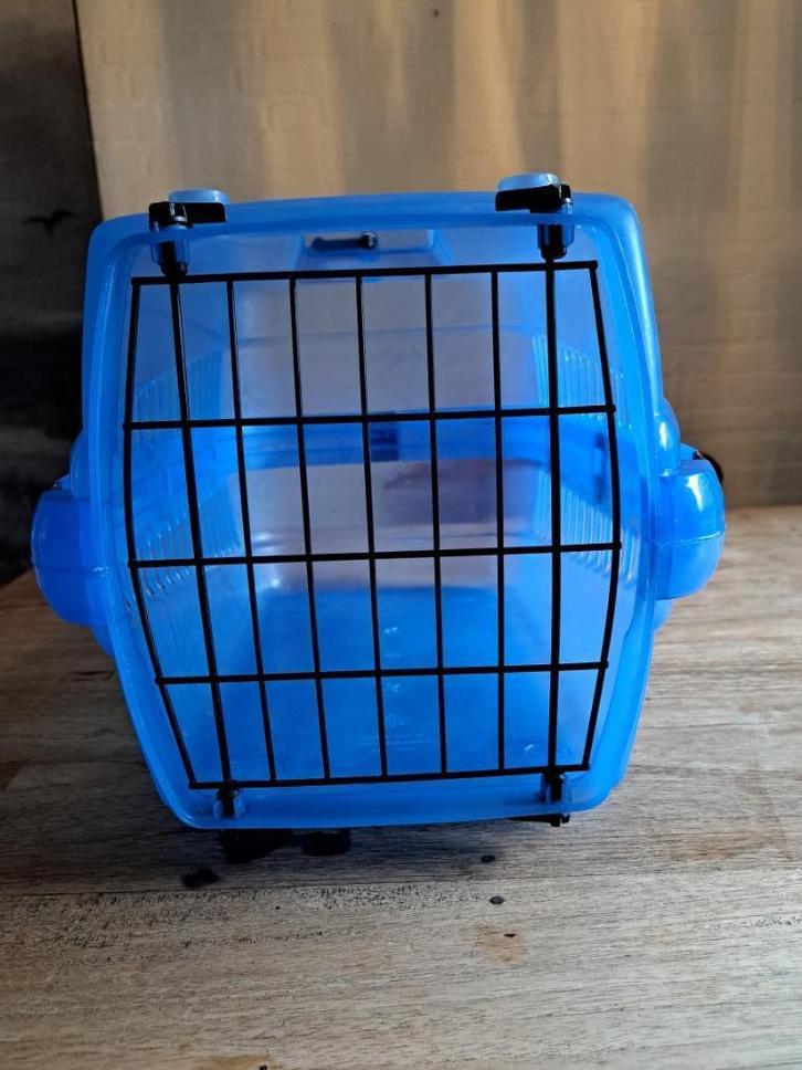 Kattenbak blauw, Dieren en Toebehoren, Kattenbakken, Zo goed als nieuw, Gesloten, Ophalen