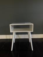 Nachtkastje wit, Huis en Inrichting, Ophalen, Hout, Minder dan 45 cm