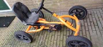 Stoere stevige oranje Berg Buddy skelter beschikbaar voor biedingen