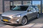Ford Focus Wagon 1.0 EcoBoost Titanium Business | Cruise Con, Gebruikt, 1283 kg, Origineel Nederlands, Zilver of Grijs